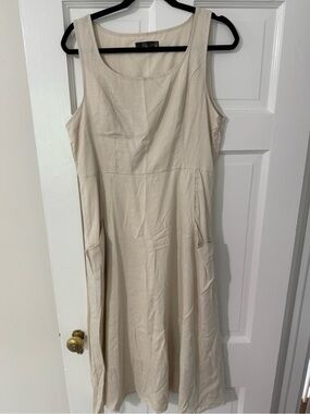 Classic Sleeveless Cream Dress - Timeless Everyday Style